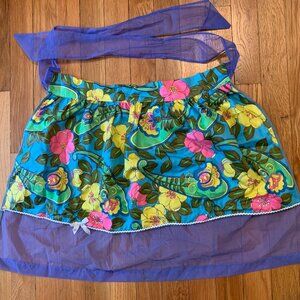 Vintage Floral Reversible Half Apron